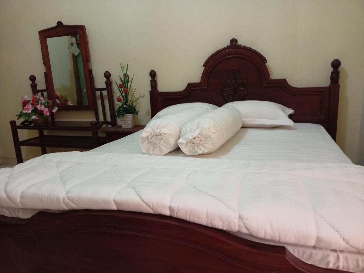 Fermana Homestay Painan Esterno foto